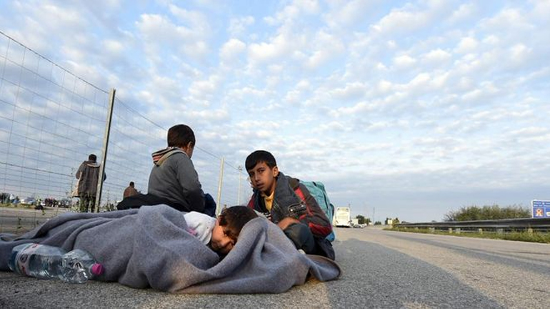 Ουγγαρία: Ξεκινούν συλλήψεις, φυλακίσεις και απελάσεις των προσφύγων