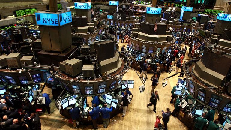 Με μικτά πρόσημα έκλεισε η Wall Street