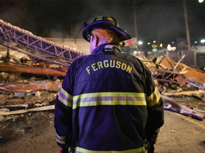 Ηρεμία στο Φέργκιουσον πριν από τη γιορτή των Ευχαριστιών