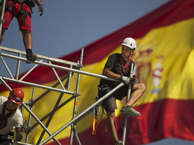 Ισπανία: Η κυβέρνηση βοηθά χρεωμένους δήμους με πιστώσεις ενός δις ευρώ