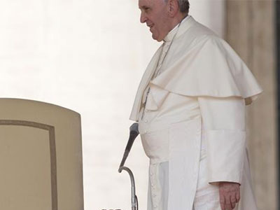 Πάπας: «Κατήργησε» τα λατινικά στη σύνοδο των επισκόπων