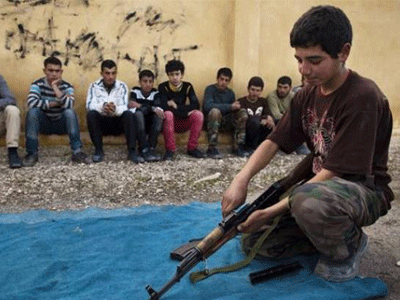 Στρατολογούν παιδιά με την υπόσχεση της δωρέαν εκπαίδευσης