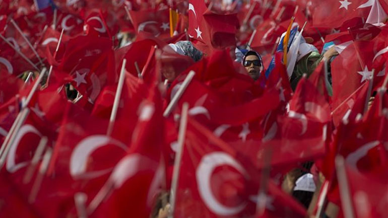 Τουρκία: Κάμψη στην απήχηση του κυβερνώντος AKP δείχνει «μυστική» έρευνα