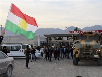 Υπό αυστηρά μέτρα συνεχίζεται η διέλευση πεσμεργκά στο Κομπανί