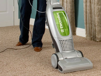 Η ΕΕ βάζει τέλος στις… «ισχυρές» σκούπες