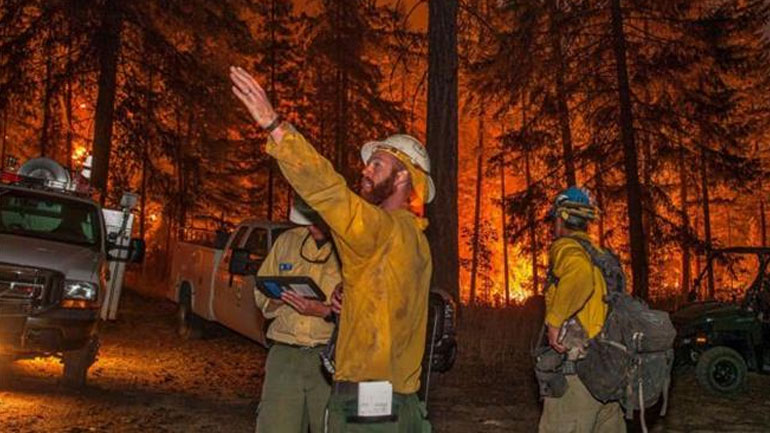 ΗΠΑ: Παρεμβαίνει ο στρατός για την αντιμετώπιση των πυρκαγιών στις δυτικές Πολιτείες