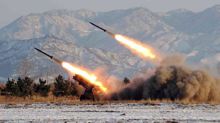 Εκτόξευση πυραύλων από τη Βόρεια Κορέα