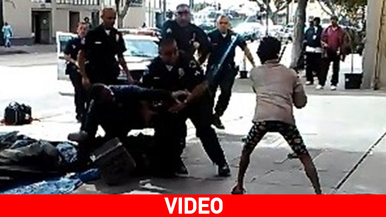 ΗΠΑ: Αστυνομικοί χτυπούν και σκοτώνουν άστεγο