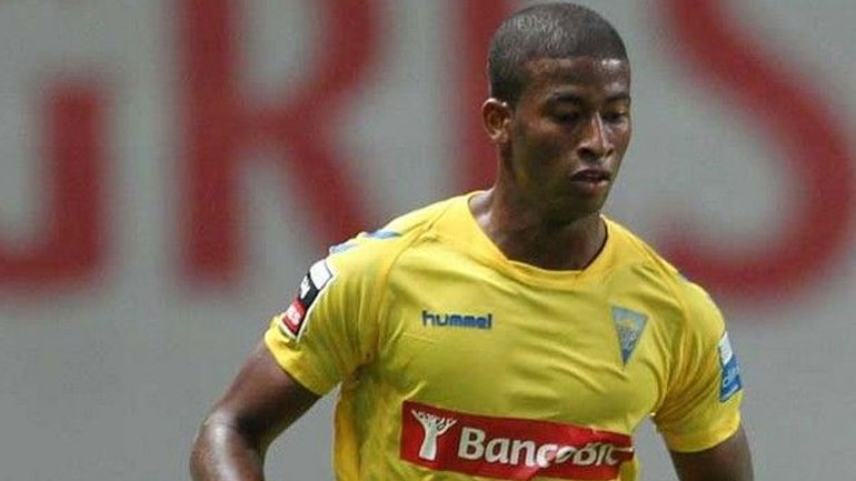 Σφήνα Μπενφίκα για Σεμπά