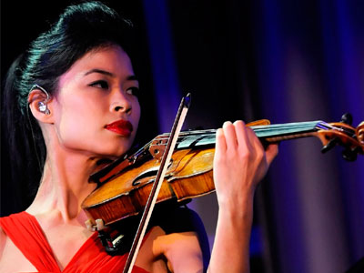 Σκάνδαλο με τέσσερις συλλήψεις για τη Βανέσα Μέι