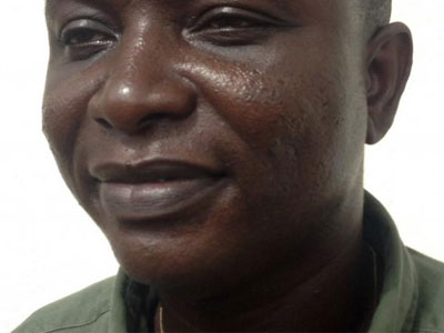 Πέθανε ο αρχίατρος που προσβλήθηκε από Έμπολα σώζοντας ασθενείς