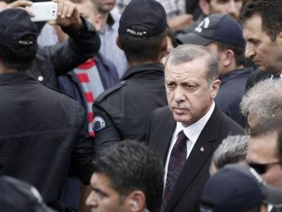 Νέες συλλήψεις αστυνομικών για παράνομη παρακολούθηση του Ερντογάν