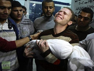 Στο «σκοτάδι» συνεχίστηκε η αιματοχυσία στη Γάζα