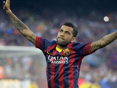 Διώχνει Άλβες η Μπαρτσελόνα