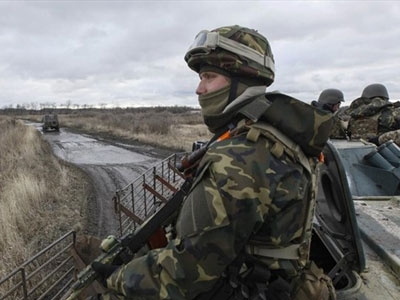 Ουκρανία: Περιορισμοί στην είσοδο Ρώσων στη χώρα από τον Μάρτιο