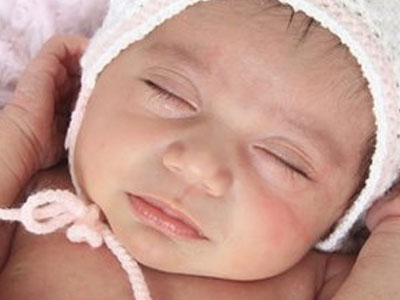 Βρετανία: Άνοιξε ο δρόμος για παιδιά με γενετικό υλικό τριών γονέων