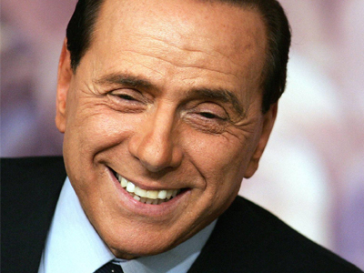 Δωρεάν οδοντοστοιχίες στους συνταξιούχους υπόσχεται ο Μπερλουσκόνι