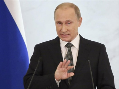 Πούτιν: Δεν είμαστε ομοφοβικοί, αλλά προτιμούμε την «υγιή οικογένεια»