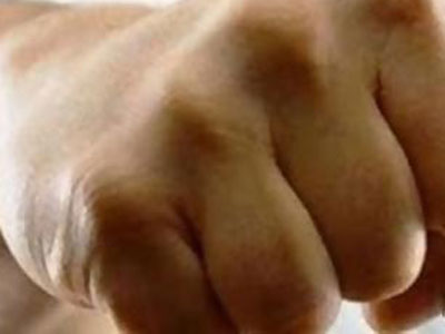 Βόλος: Πήγε να τον κλέψει και έφαγε… ξύλο!