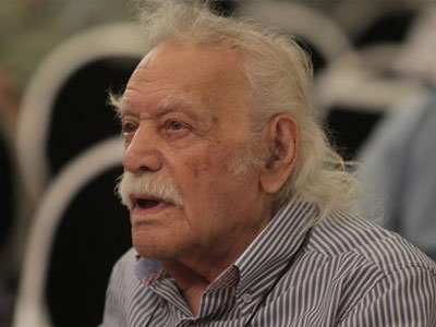 Γλέζος: «Καλώ τους Έλληνες ψηφοφόρους να ενισχύσουν τον ΣΥΡΙΖΑ»