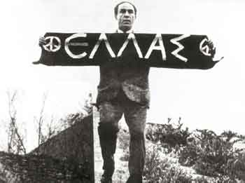 Η τελευταία ιεροσυλία της Χρυσής Αυγής