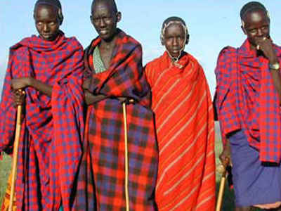 Ο Έλληνας άθεος ροκάς, που έγινε ιεραπόστολος στην Αφρική