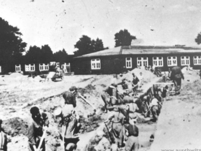 Στο Facebook το Auschwitz