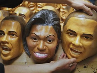 Η Michelle Obama σε αποκριάτικη μάσκα