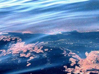 Ρέθυμνο: «Λεκέδες» αγνώστου προελεύσεως σε θαλάσσια περιοχή