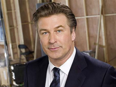Alec Baldwin: Θέλω μια ώριμη γυναίκα