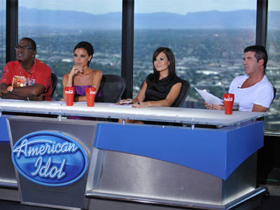 Ουρά οι αντικαταστάτες του Simon Cowell