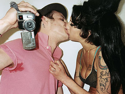 Η Amy επιτέλους το πήρε απόφαση