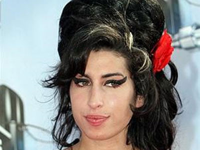 Ο νέος εθισμός της Amy