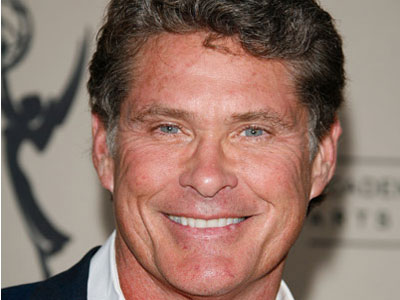 Επιστρέφει ο star του “Baywatch”