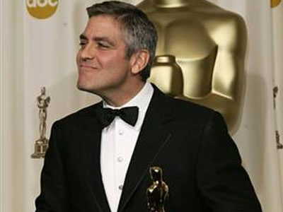 George Clooney: Ζηλεύω τον Robert Pattinson