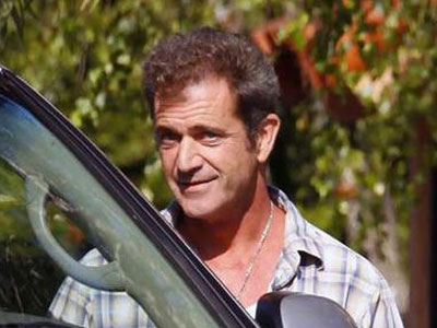 Ο Mel Gibson μαθαίνει Νορβηγικά