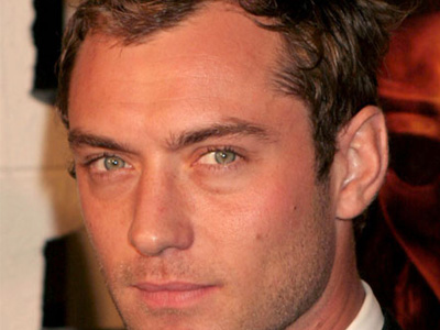 Zητάει ταπεινά συγγνώμη