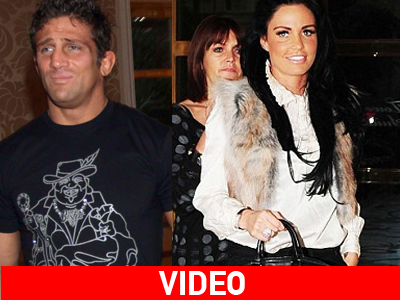 Οι γονείς του Alex δεν ήξεραν για τον γάμο Οι γονείς του Alex δεν ήξεραν για τον γάμο