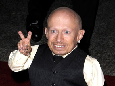 Του απαγορεύεται να την πλησιάσει