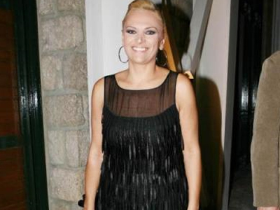 Ποια έπιασε την ανθοδέσμη της Χ. Λαμπίρη;