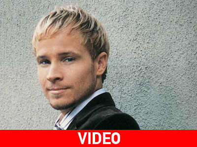 Η γρίπη των χοίρων «χτύπησε» τους Backstreet Boys