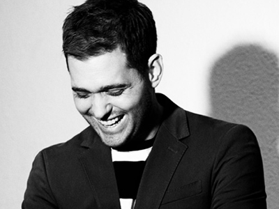 Ο Michael Buble «πετάει στα σύννεφα»