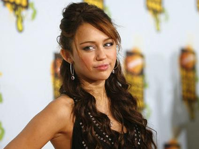 Δεν αρραβωνιάστηκε, αλλά… θα ήθελε