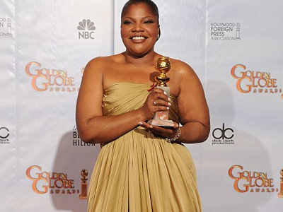 Ας της μάθει κάποιος τι είναι το κερί…