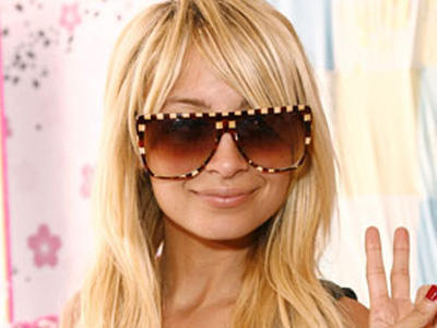 Στυλ για μικροκαμωμένες γυναίκες