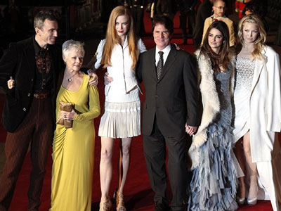 Λαμπερή πρεμιέρα με… στιλιστικά λάθη