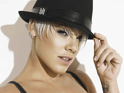 H Pink μοντέλο;