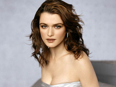 Η μητρότητα την κάνει να ουρλιάζει