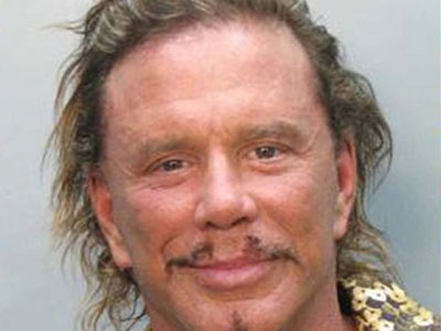 Mickey Rourke: «Με έσωσε η πίστη»