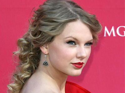 Taylor Swift: «Φέτος θέλω κουρτίνες»
